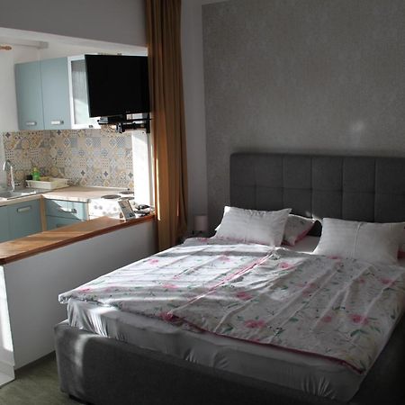 Apartments Katarine Zrinske Vodice Exterior photo