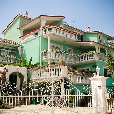 Apartments Katarine Zrinske Vodice Exterior photo