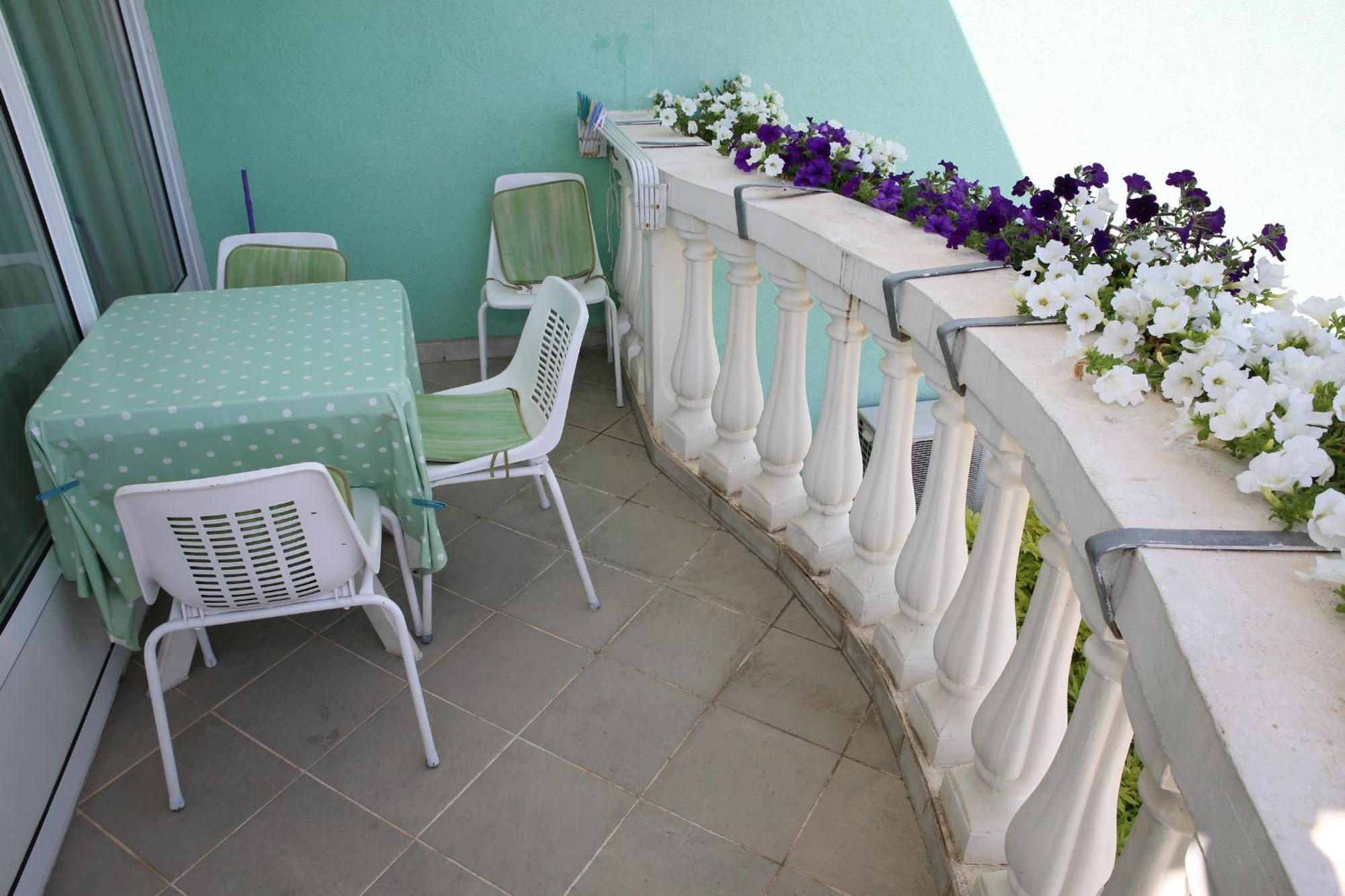 Apartments Katarine Zrinske Vodice Exterior photo