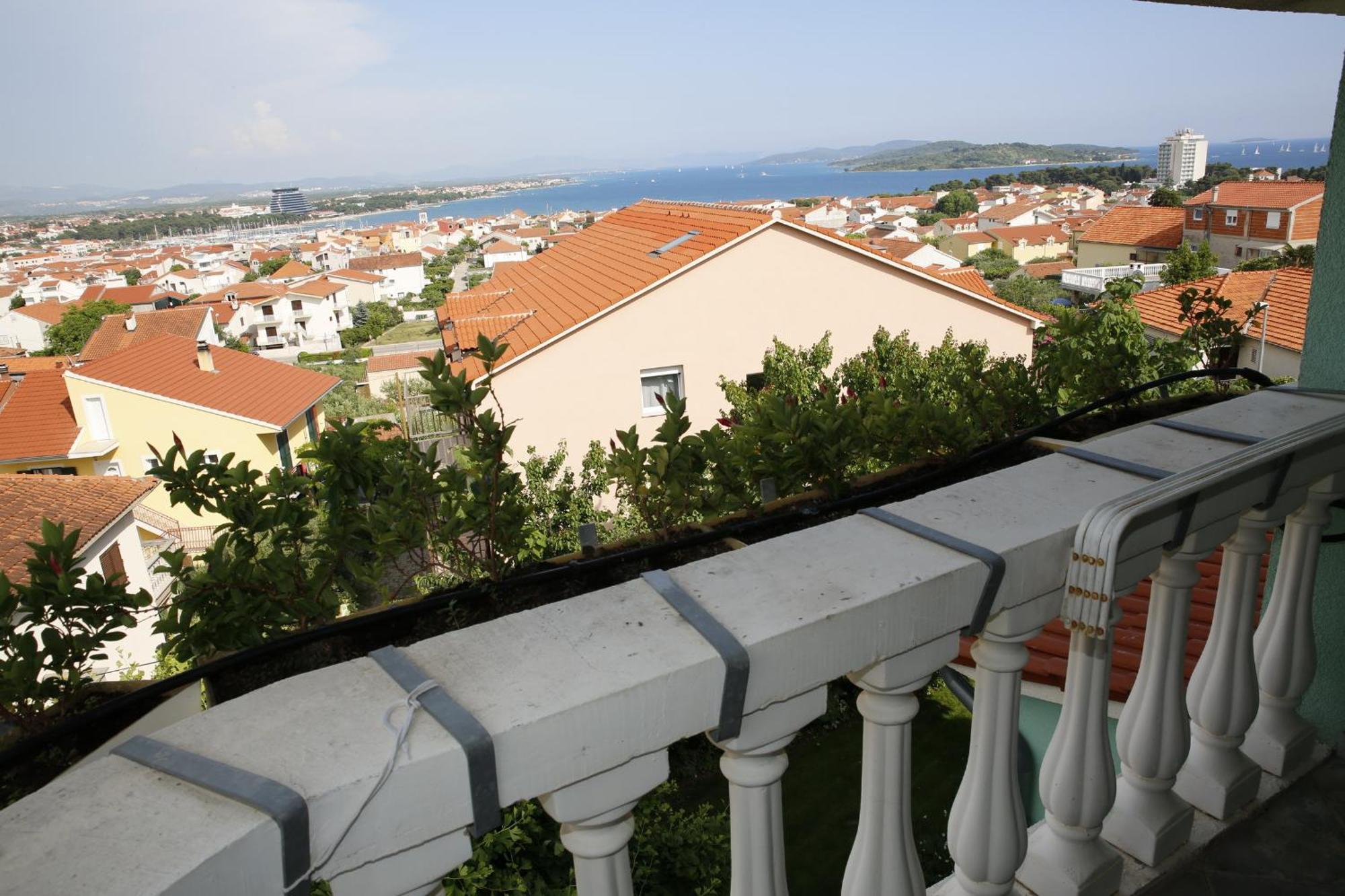 Apartments Katarine Zrinske Vodice Exterior photo