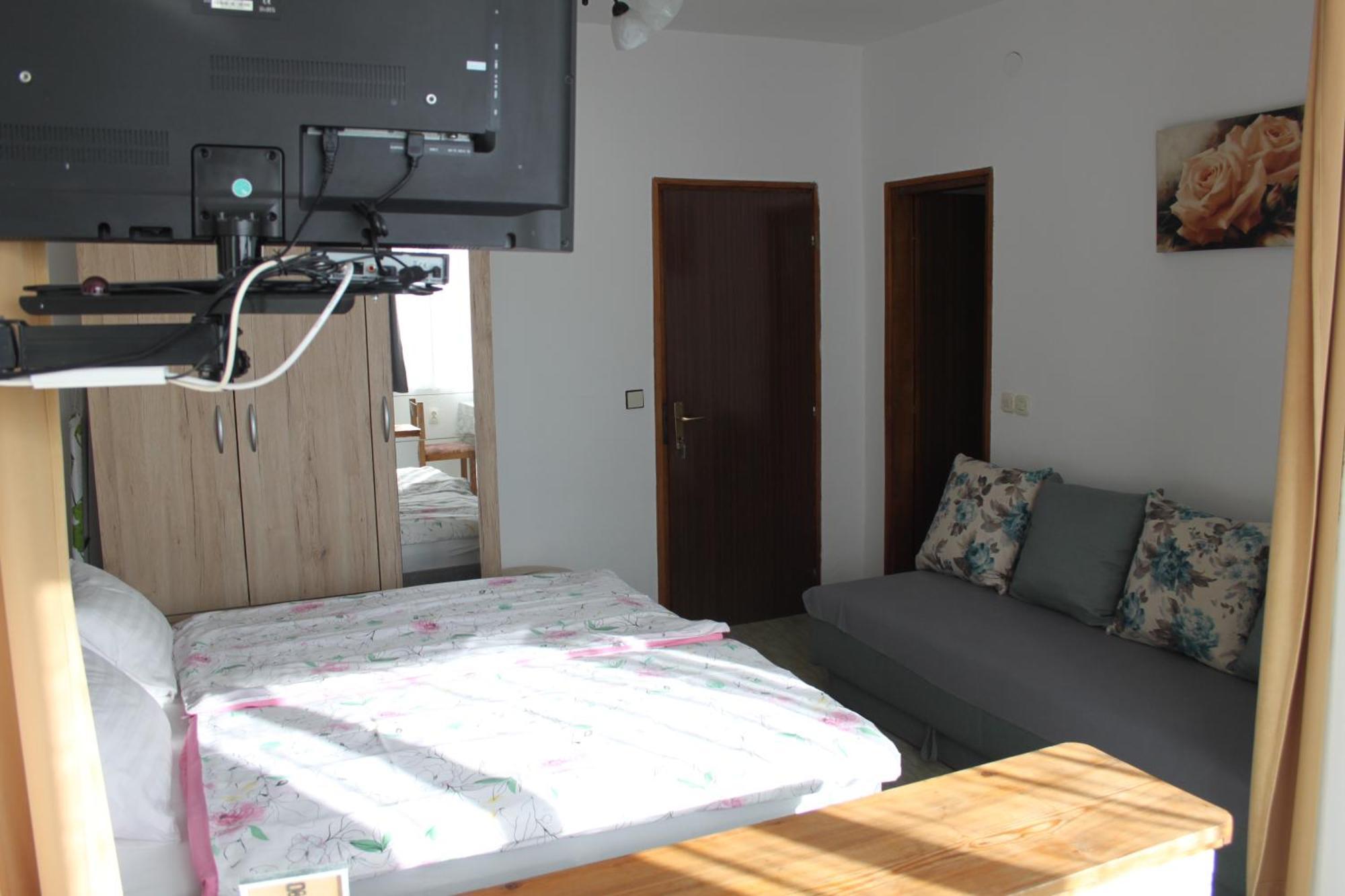 Apartments Katarine Zrinske Vodice Exterior photo