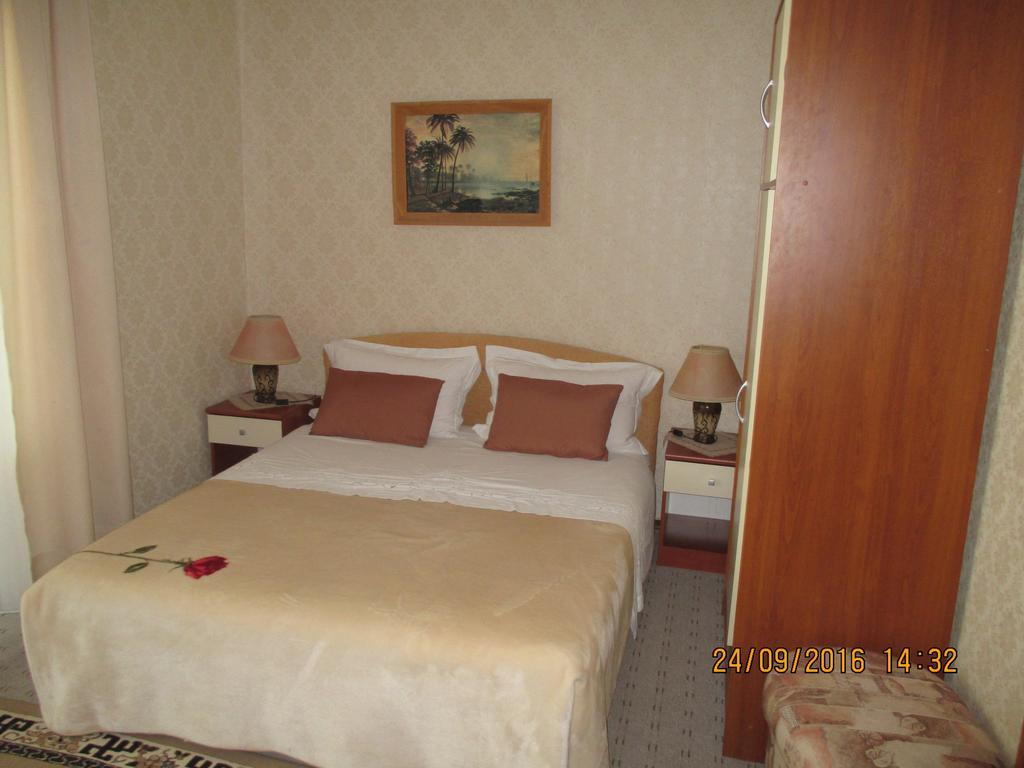 Apartments Katarine Zrinske Vodice Exterior photo