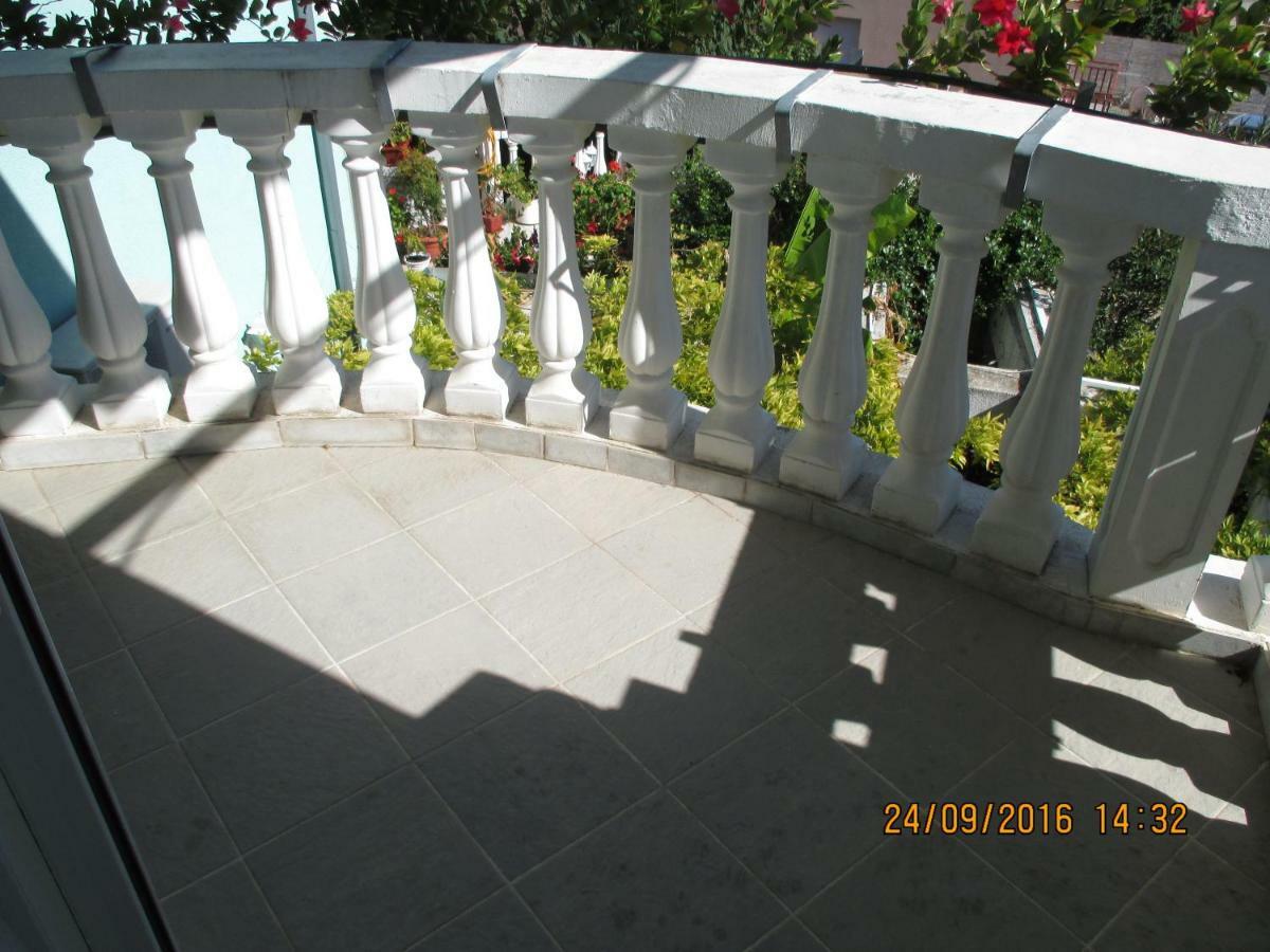 Apartments Katarine Zrinske Vodice Room photo