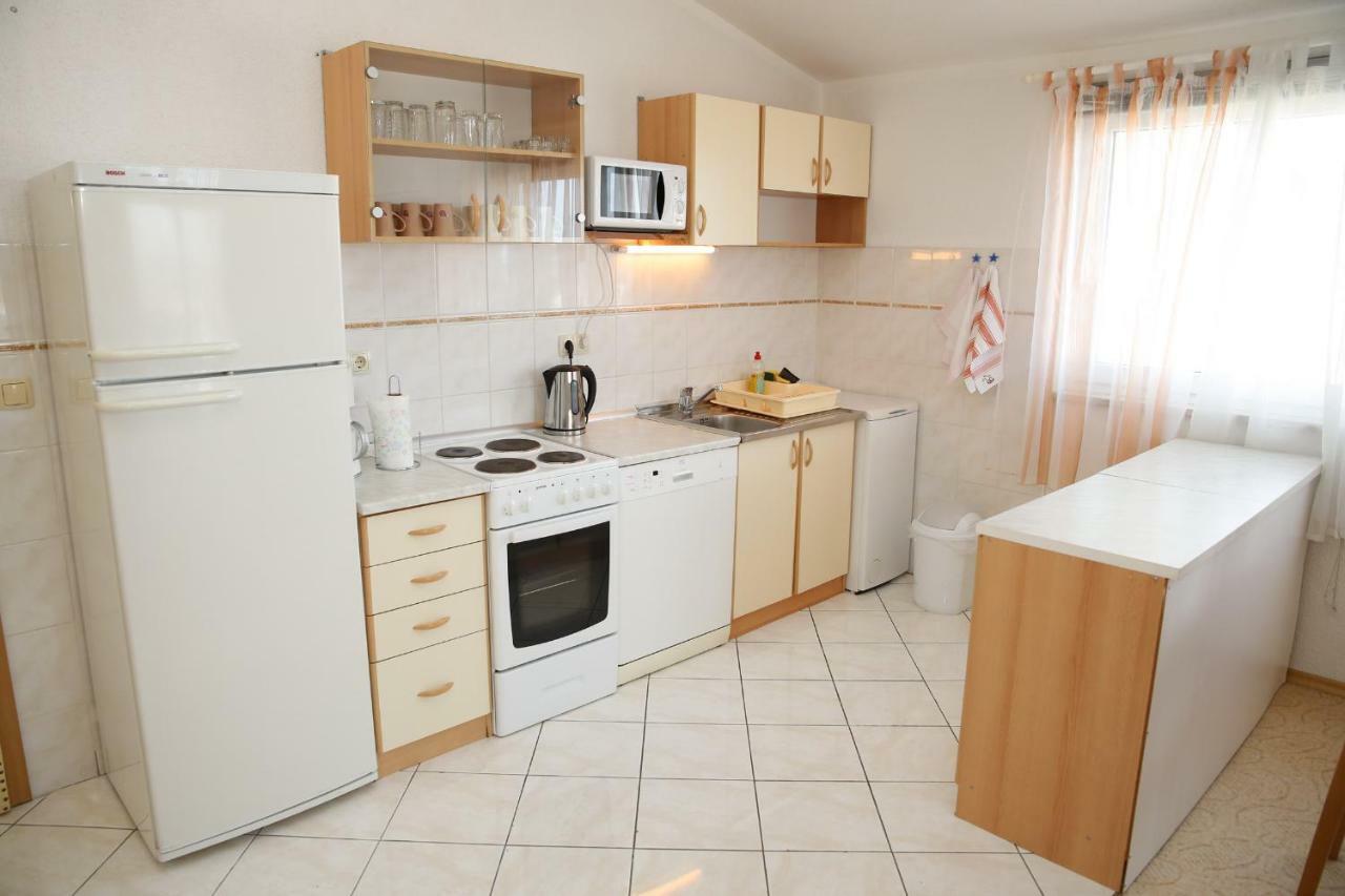 Apartments Katarine Zrinske Vodice Exterior photo